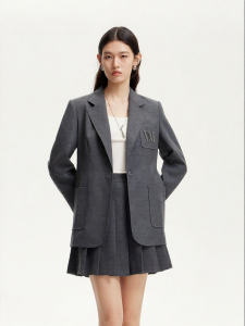 Vero Moda | Áo Blazer Cổ Notch Nút Đơn Phong Cách Mới Thu Y Như Trung Tâm Thương Mại