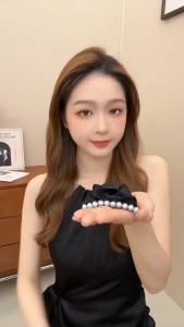 Pearl Ribbon Hair Clip 1PC 🎀 珍珠蝴蝶结抓夹1个 Klip Rambut Gaya Korea Comel Mutiara Korean Fashion Hair Claw Hair Accessories