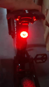 Intelligent sensing bicycle taillight 7-color Type-C rechargeable bicycle brake taillight MTB road bicycle warning taillight accessories are easy to install