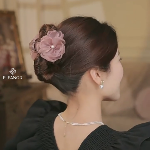 Kẹp tóc nữ càng cua Eleanor Accessories hình bông hoa nhiều cánh phụ kiện tóc kẹp tóc 9895