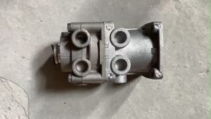 Tổng phanh 10 lỗ Hangda EQ153 cho xe ô tô