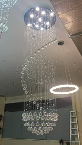 ⭐STARSAY&Garansi⭐Lampu Gantung 3m Panjang Krystal Tangga 3 Warna Spiral Void Elegan Raindrop Spiral Diameter ly Termasuk Bola Lampu