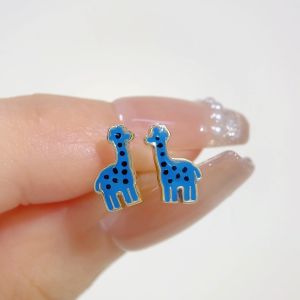 LAZO DIAMOND Little V.I.P Blue Alexa Giraffe Stud Earrings in 375/9K Yellow Gold