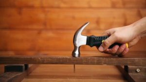 ค้อน แบบพกพา ใช้งานได้ทั้งงานช่างก่อสร้างและงานDIY ประหยัดพื้นที่จัดเก็บ ME0063