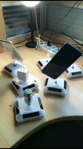 Solar Display Glasses Pajangan Stand Rotating Tinggi 4 Kaki 360 degrees