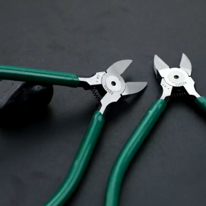 TUOSEN Sharp Wire Stripper Durable Crimper Cable Cutter Electricians Cut Tool Dawai Wayar Gunting Pemotong Plier pliers Wire Rope Cable Cutter Cutters Cutting Heavy Duty High Quality Pemotong Gunting Kabel hand tool tools