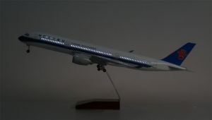 47CM Scale A350 China Southern Airways Die-cast Resin airplane toys for child Collection Display Decoration Gifts