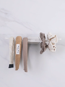 Locaupin Plastic Headband Organizer Stand | Hairband Display Rack | Space-Saving Storage Holder