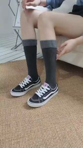 【LOCAL SHIP】1Pair Stokin Panjang 100% Brand New High Quality Casual Fashion Women Sock Plain Design Long Healthy Sock长筒