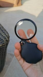 แว่นขยายพับได้ สีดำ Ø 50 มม. ( เลนส์ขยาย เลนส์ขยายพับได้ แว่นขยาย แว่นขยายพกพา )แว่นขยายพกพาขนาดเล็กตัวอักษร5Xแว่นขยายอ่านหนังสือพับได้