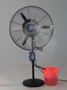 Industrial Electric Fan With Spray System Mist Fan Water Air Cooling Large Air Conditioning Fan 26/30INCH Heavy Duty Big Stand Fan 220V Portable Humidifier Fan High Power