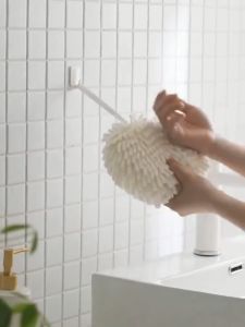 1PCS New Chenille Hand Towel: A Modern & Quick-Drying Solution
