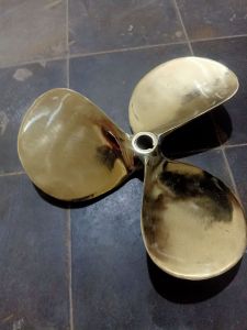 kipas perahu kuningan L 300 as 1 in dan 7/8 kualitas super