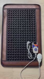 [BH 12 tháng] Thảm đá nhiệt nóng 50x80cm giúp giảm đau lưng đau nhức cơ thể - Tặng 1 mặt nạ mát đá Germanium xịn tốt cho sức khỏe
