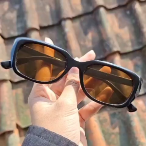Kacamata Hitam Fashion Retro Uv Protection Sunglasses Gaya Casual Trendy PLH38