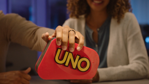 [NEW] UNO Attack Card Game Gifts For Kids And Family Night Card Launcher (GTX66)