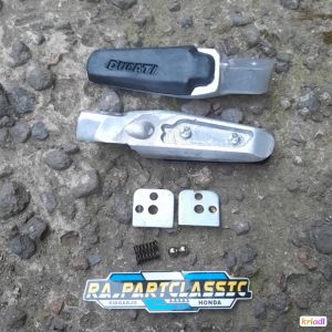 Karet Footstep Ducati Karet Injakan import Sepasang Universal Pnp Cb Gl Mp Tiger