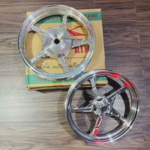 Mâm 5 cây CNC XMODE gắn xe Click Vario ( Crom )