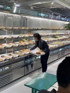 Chuan Chuan Hotpot Spicy Hot Dishes Display Cabinet Food Displaying Refrigerator Fresh Cabinet Stainless Steel Spray Commercial Refrigeration Wind Screen Counter