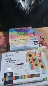 สีเทียนปลอดสารพิษ สีเทียนระบายน้ํา เนื้อสีนุ่มลื่น สีชัด ระบายง่าย สีปลอดสารพิษ สําหรับเด็ก