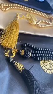 ซื้อ 1ได้ ถึง 3 Sajadah ผ้าปูละหมาดสำหรับมุสลิม พรมปูละหมาดอิสลาม แบบพกพามีกระเป๋าและตัสเปี๊ยะ หรือซื้อเป็นของขวัญสำหรับชาวมุสลิม