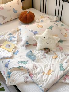 Baby Level a Summer Cooling Cartoon Filling Fiber Quilt Double Sided Silk Knitted Fabric 10% Silk 10% Soybean Fiber 80% Polyester Fiber