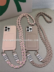 เคสโทรศัพท์ผ้าถักแบบสะพายข้างพร้อมสายรัดสำหรับ Apple 17promax iPhone 15 สีสันสดใส 13 นิ้ว 12 นิ้ว 16 นิ้ว XR สำหรับผู้หญิง ป้องกันการตกหล่น