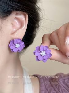 Sweet Purple Flower Summer Earrings Girls No Piercing French Vintage Luxury Ear Jewelry Alloy Silver Gold Plated Fashion Accessories