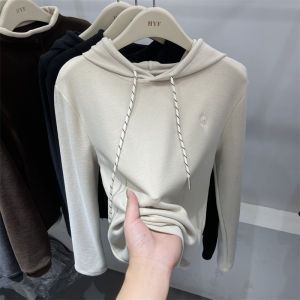 เสื้อสเวตเตอร์ฮู้ดปักลายด้านในและด้านนอกสำหรับผู้หญิง ฤดูใบไม้ร่วง/ฤดูหนาว ขนแกะหนา ทรงสั้น ทรงเข้ารูป เสื้อคลุมกันหนาว