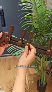 Wood Grain Adjustable Hook Rack Suction Cup for Keys Tote Bags Towels Kitchen Bathroom Door