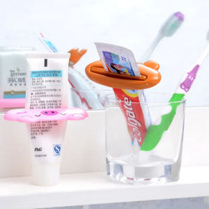 1-4Pcs Toothpaste Squeezer Creative Cartoon Animal Shaped Facial Cleanser Squeezer Kitchen Household Lazy Creative Little Tools