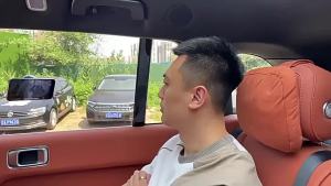 2024ใหม่ cz07 vacum เจ้าของรถสำหรับ iPhone ซัมซุง Xiaomi แม่เหล็กติดตั้งกับรถยนต์สูญญากาศที่วางศัพท์