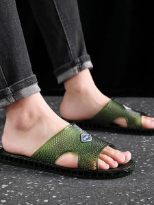 Summer New Style Home Indoor Anti-Slip Bathroom Bathing Crystal Plastic Clogs Mens Flat Slippers Wear-Resistant Flat Heel