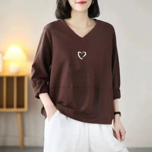 ฤดูใบไม้ผลิและฤดูใบไม้ร่วงใหม่ขนาดใหญ่หลวมพอดีอเนกประสงค์สไตล์เกาหลีเสื้อยืดคอวีสําหรับผู้หญิงที่มีชุดชั้นในแขนยาวด้านบน