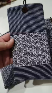 ซองใส่มือถือ/ซองแว่นตา/แบตสำรอง ผ้าฝ้าย/ผ้าคอตตอน ติดกระดุมกะลา