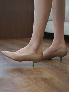 รองเท้าส้นเตี้ยหัวแหลมสีเปล่าสำหรับผู้หญิง รองเท้าแต่งงานส้นเตี้ย ส้นสูง 3 ซม. รองเท้าทำงาน รองเท้าแฟชั่น รองเท้าส้นเดี่ยว