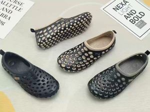 TATA FASHION NEW Water Jelly Shoes Rubber Beach Clog Perfect For Summer for Menswear