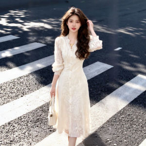 CHANGTONG | French Style Elegant Lace V-Neck Slim Fit Dress