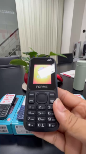 Điện thoại 4G Forme D111 - 4G VoLTE màn hình 18inch pin 1000mAh