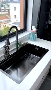 Chậu Rửa Bát 1 Hố Lớn INOX SUS304 CaoVòi Nóng Lạnh Mạ Nano Có Vòi Rút Thác