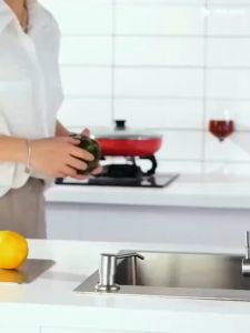 Stainless steel 304 kitchen Single Cold Faucet Kitchen Dish Washing Basin Faucet Rotated 360°