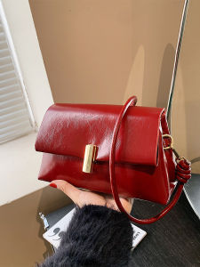 Red Womens Shoulder Bag 2024 New Spring Summer High Fashion Commuting Diagonal Small Square Bag Soft Surface Pure Color