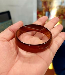 Vòng tay đá Mã Não bản hẹ trẻ trung năng động nhiều mẫu dành cho Nữ