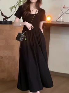 Square Collar Show Thin Black Dress Womens Summer 2024 New Arrival Small Fancy Long Dress French Hepburn Style