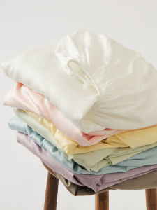 ผ้าคลุมหน้าเตียงผ้าไหมหล่อสำหรับโรงแรมห้าดาว 60 ใบ ผ้าไหมหล่อฤดูร้อน ผ้าไหมน้ำแข็ง ผ้าคลุมหน้าเตียงแบบครอบคลุมเต็มใบ ผ้าคลุมหน้าเตียง ผ้าคลุมที่นอน ผ้าฝ้ายโพลีเอสเตอร์