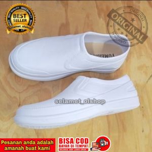 Sepatu APD non medis Karet Khusus Putih