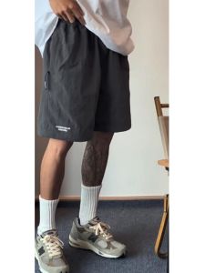 กางเกงขาสั้นผ้าฝ้ายระบายอากาศได้ดีสำหรับฤดูร้อนสำหรับทั้งชายและหญิง กางเกงขายาวห้าแฉกแบบหลวมๆ ใส่สบาย กางเกงขายาวทรงหลวมๆ สไตล์ญี่ปุ่น