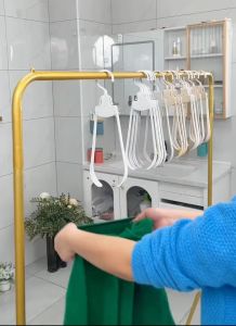 เสื้อเดี่ยวพับได้ - ที่แขวนเสื้อ พกพา (ราคาต่อ 1 ชิ้น) ไม้แขวน DE