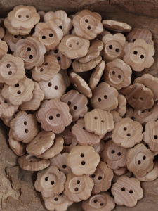 Adorable Sunflower Knitted Sweater Buttons Handmade Childrens Clothing Natural Waking Freedom Cute Doll Bag Buckle Sewing DIY