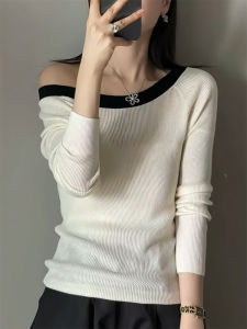 QINGNAER | Color-blocking Soft One-shoulder Sweater
